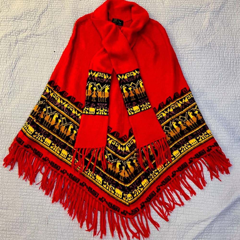 Alpaca Tehidos made in Cusco Peru Poncho one size